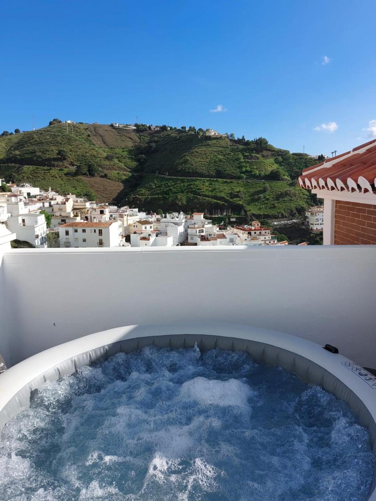 Atico El Paraiso Cómpeta Eksteriør bilde
